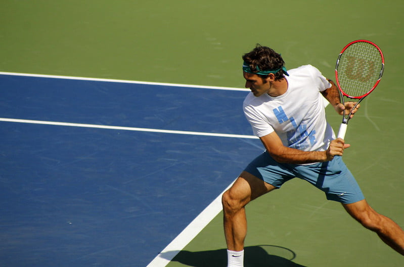 Movimento backhand com a mão direita